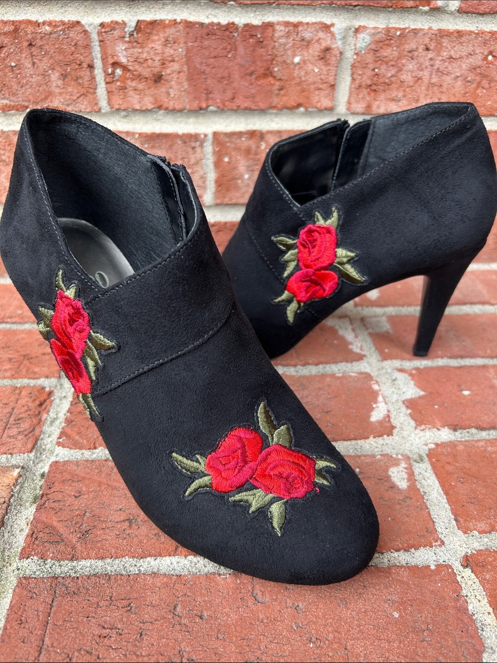 IMPO Black Faux Suede/Red Rose Appliqués Cutout Women’s Booties